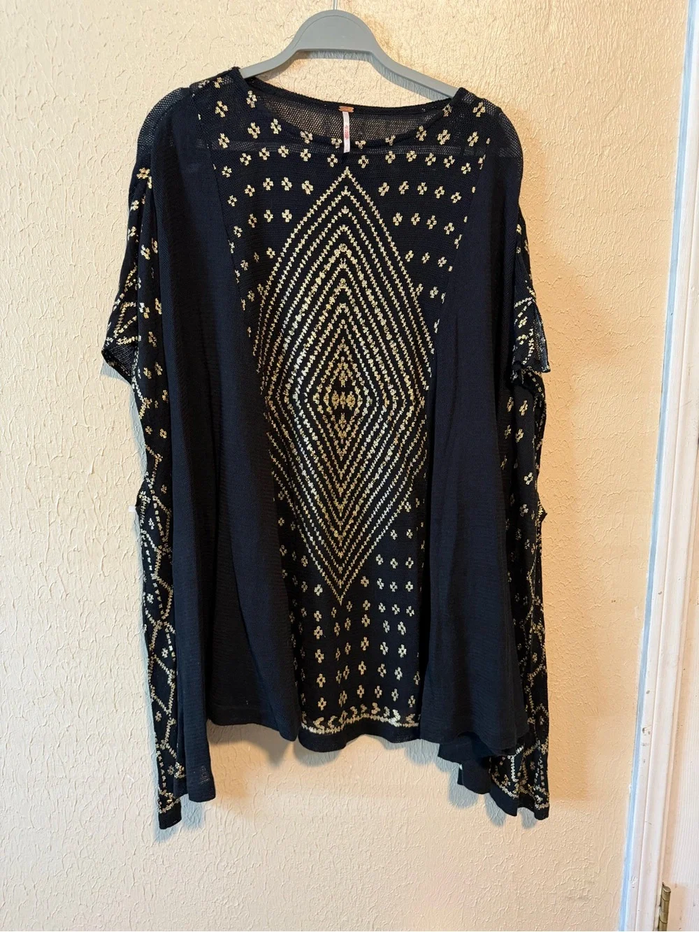 Free People Geometric Poncho Oversized‎ Size Small Black Gold